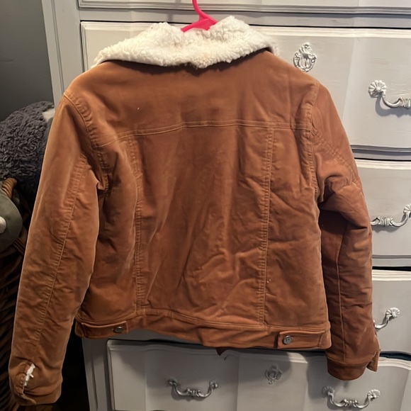 worn once forever 21 furry khaki color jacket - Picture 3 of 3